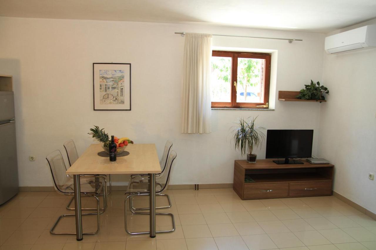 Holiday Apartment Rokov Zára Kültér fotó
