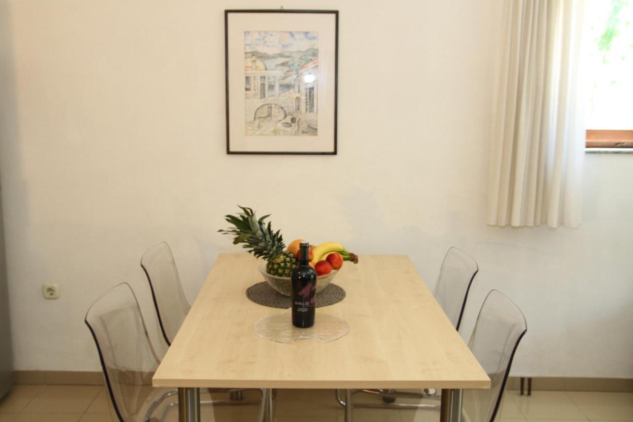 Holiday Apartment Rokov Zára Kültér fotó