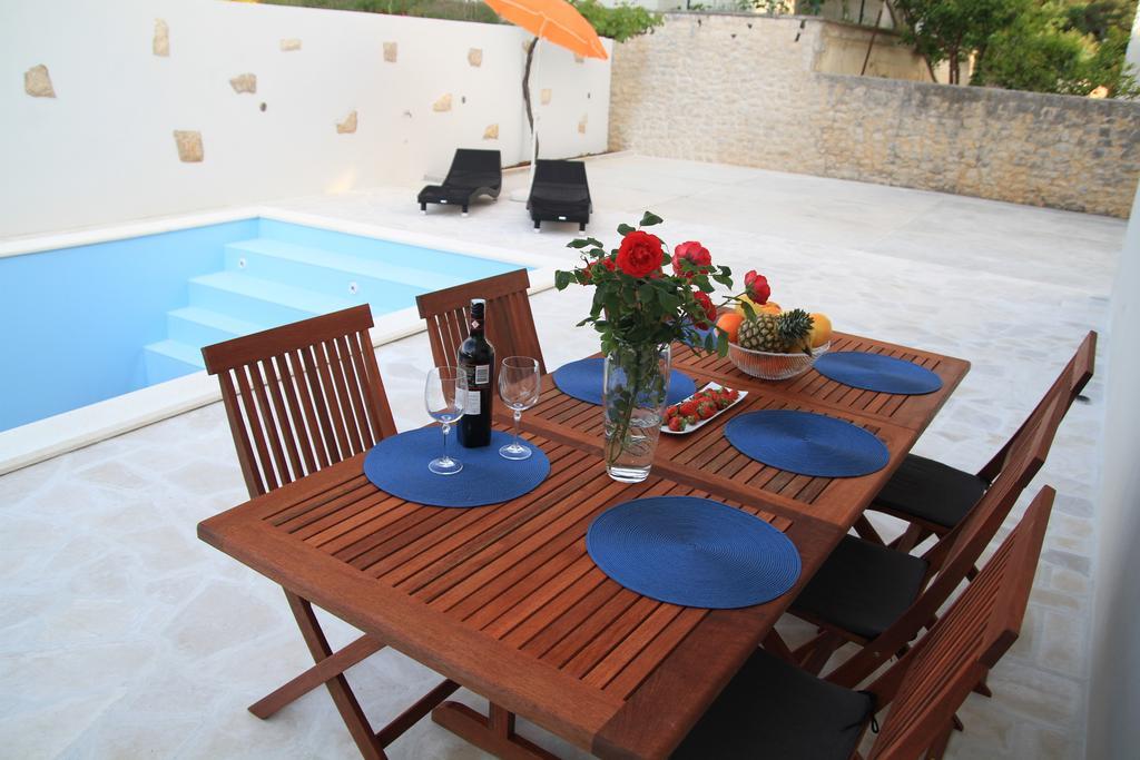 Holiday Apartment Rokov Zára Kültér fotó