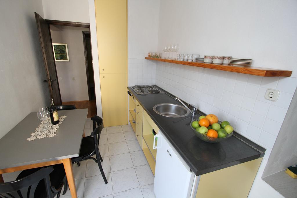 Holiday Apartment Rokov Zára Szoba fotó